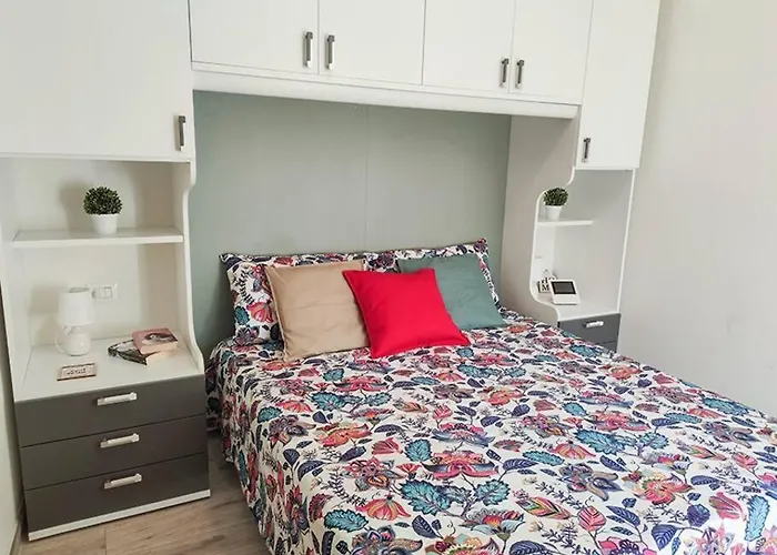 Casa Centralissima Mentana Ingresso Indipendente *