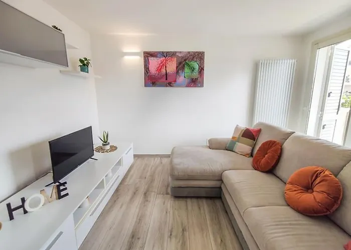 Casa Centralissima Mentana Ingresso Indipendente