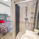 아파트 Casa Centralissima Mentana Ingresso Indipendente *